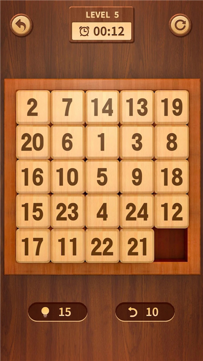 数字华容道截图1